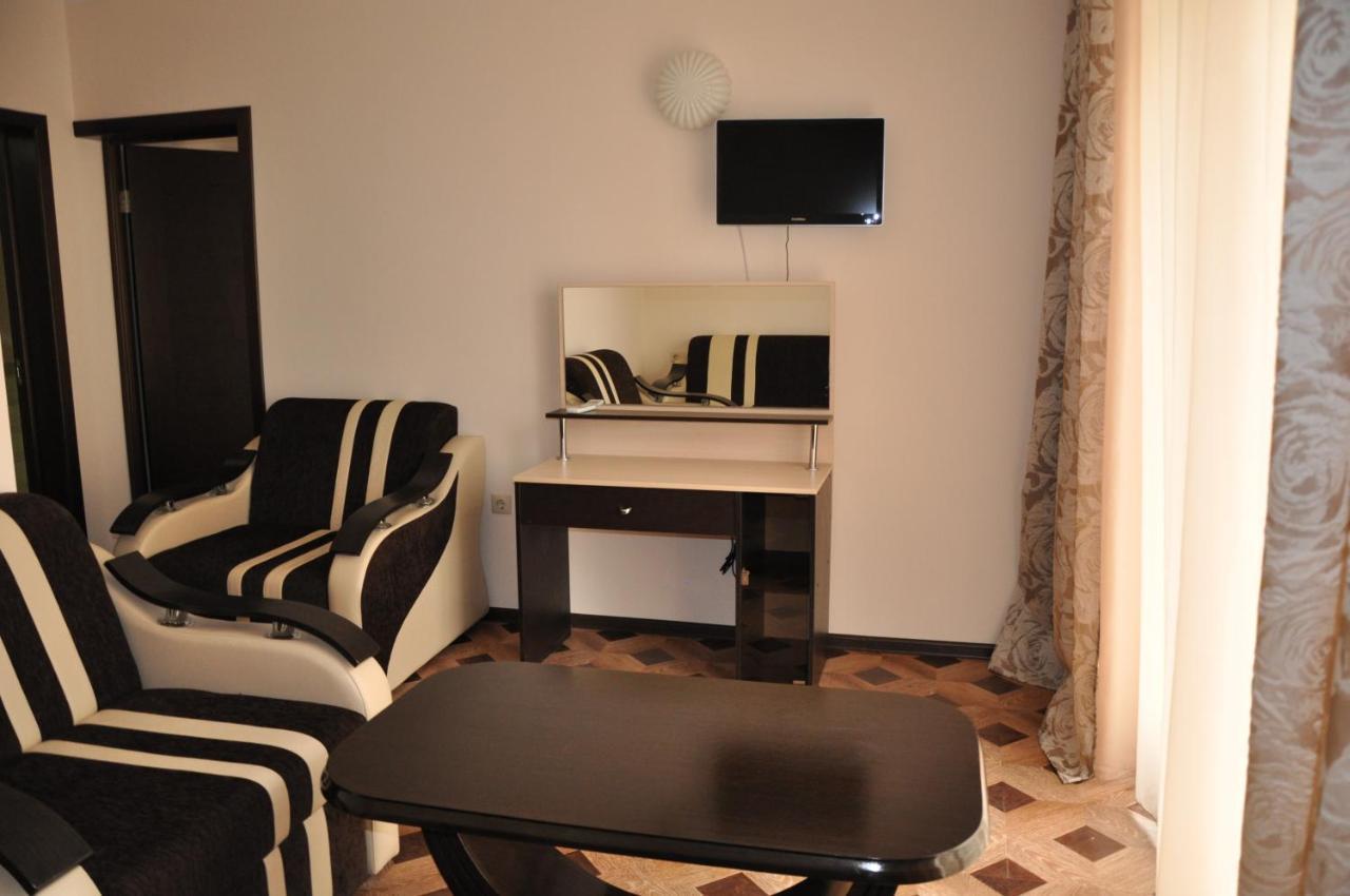 Mini Hotel Lidia New Athos Exterior foto